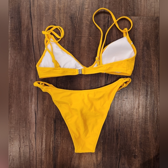 New Cupshe Yellow Sports Bikini - Picture 2 of 6